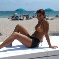 8thStreetLatinas Doris