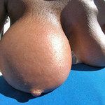 bignaturals presents Alexis in episode: round mounds